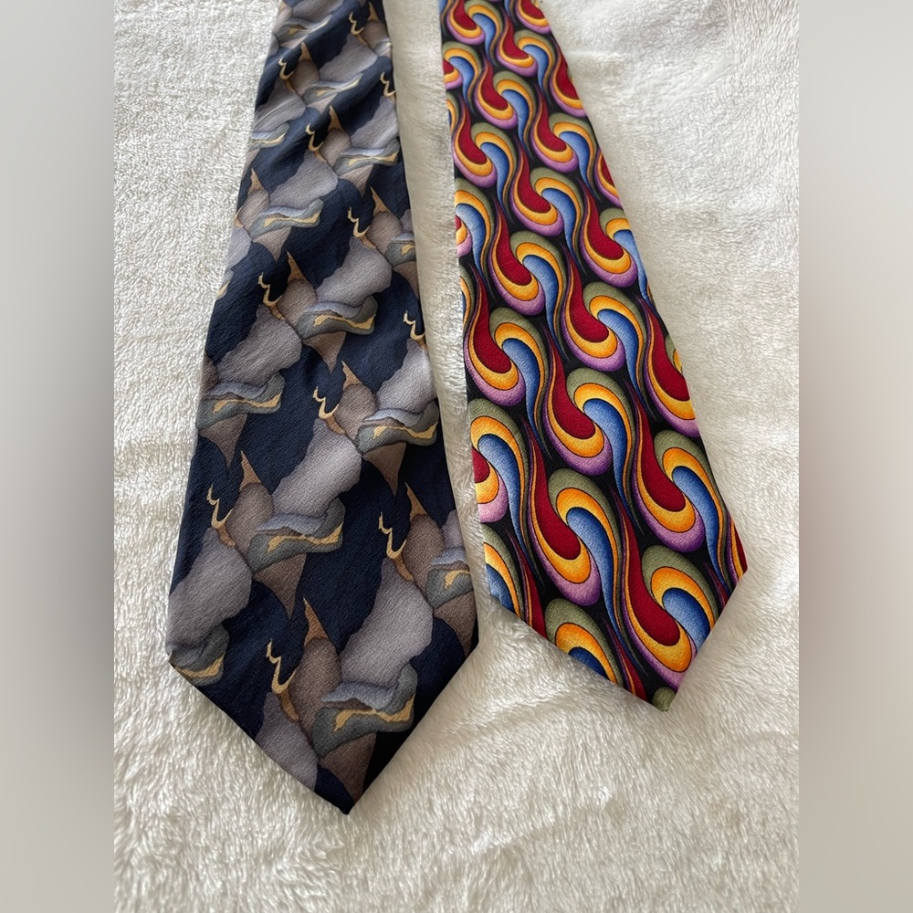 2 Vintage cocktail collection tie